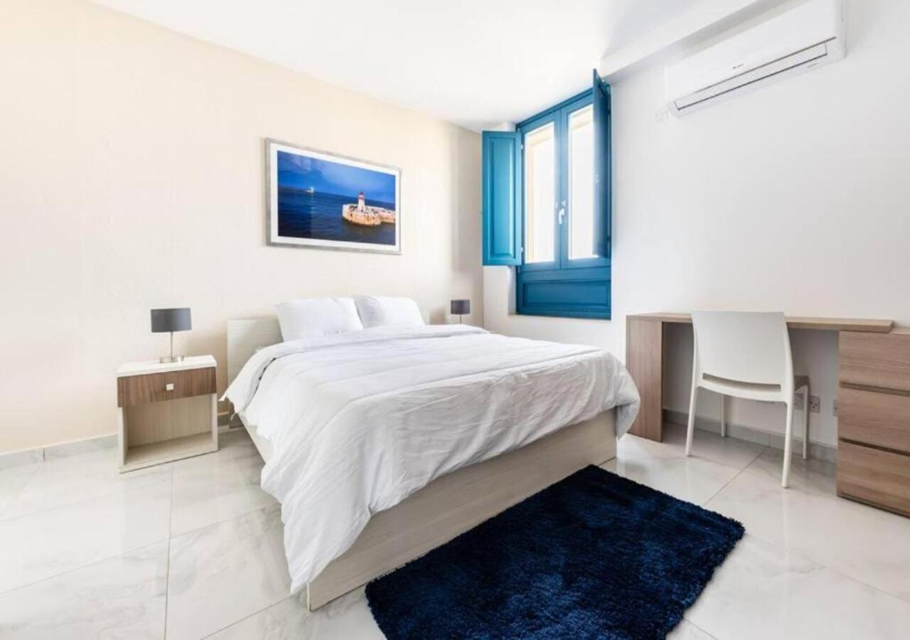 Sea View Luxury Apartment Brand New In Valletta Bagian luar foto